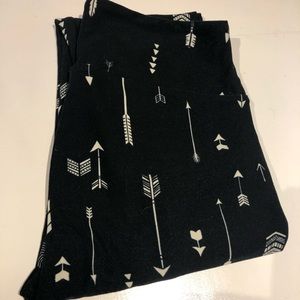 LuLaRoe One Size Leggings- Arrows